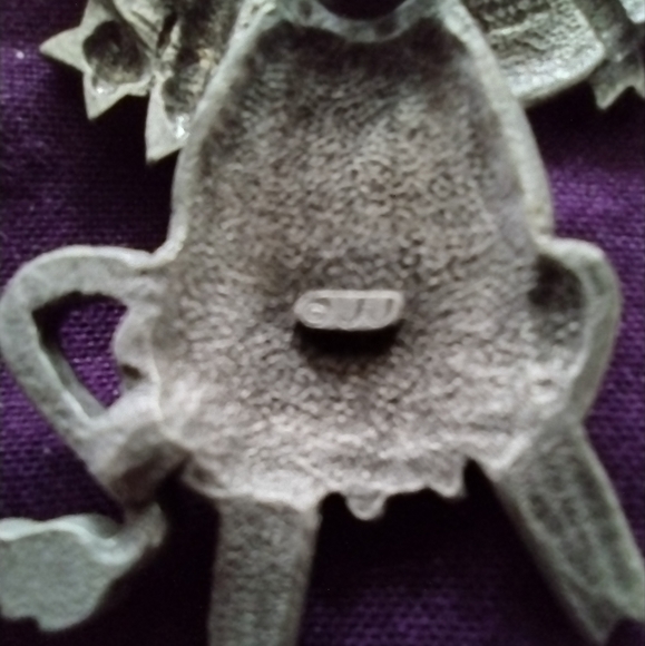 Jonette Jewelry Cow Hanging from Moon Pin (RFL) - Picture 3 of 3